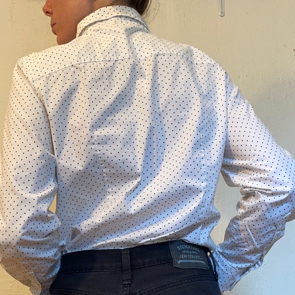 Crisp White with Black Polka Dots LL Bean - Picture 2 of 7